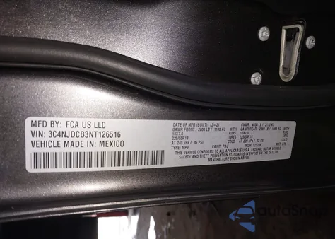 2022 Jeep Compass Limited 4X4 z USA, uszkodzony, nr VIN 3C4NJDCB3NT126516